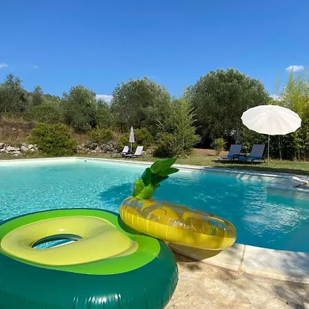 Solar Powered Hillside Retreat 1 Hour From Rome *
