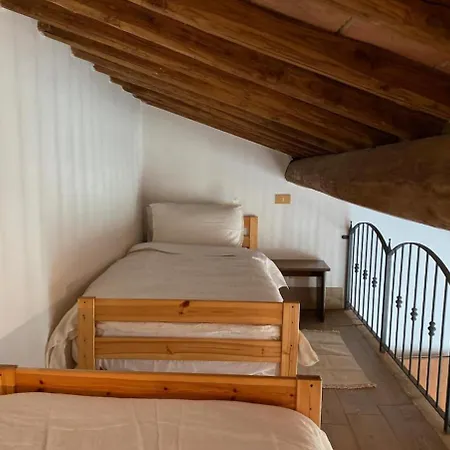 Solar Powered Hillside Retreat 1 Hour From Rome Monte Campano